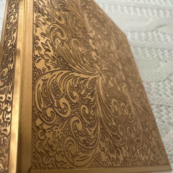 Vintage Antique Old Beauty Powder Mirror Makeup Compact Floral Ornate Design - Picture 2 of 6